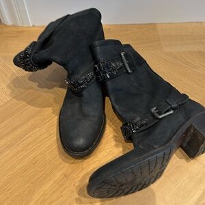 Vera Wang black boots